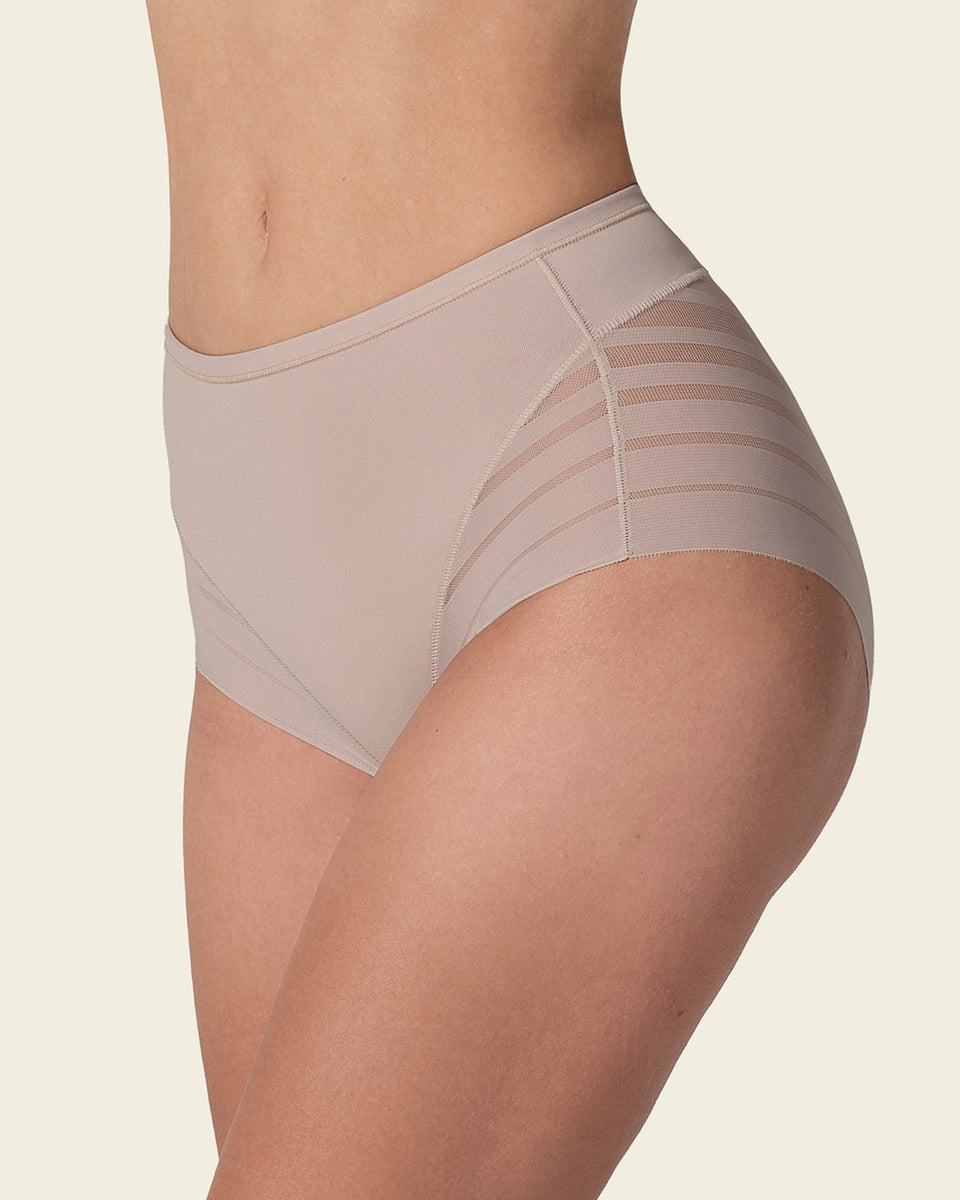 Bloomer faja clásico con control moderado de abdomen y bandas en tul