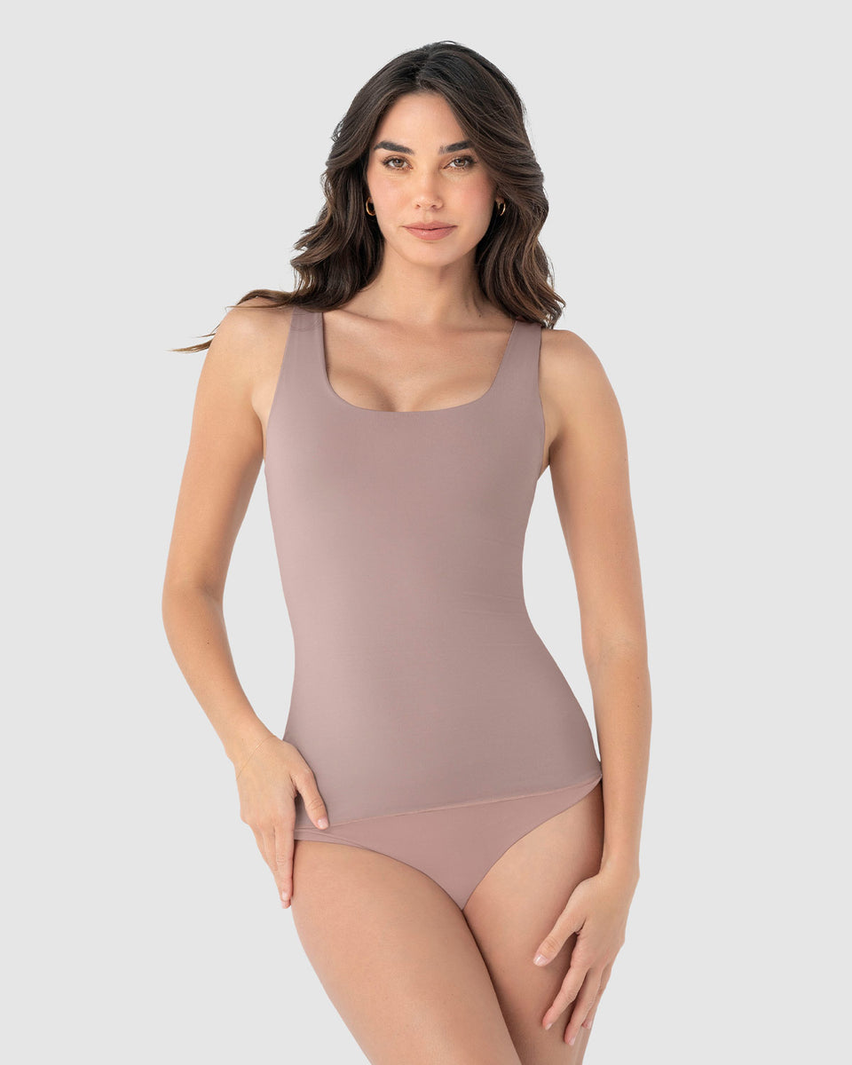 Blusa de control moderado con doble capa en abdomen