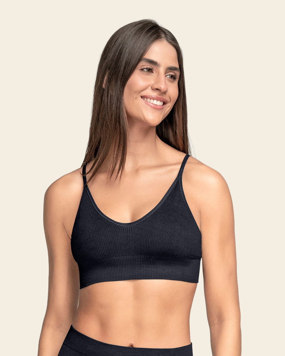 Top en tecnología seamless con textura acanalada Natural Comfort