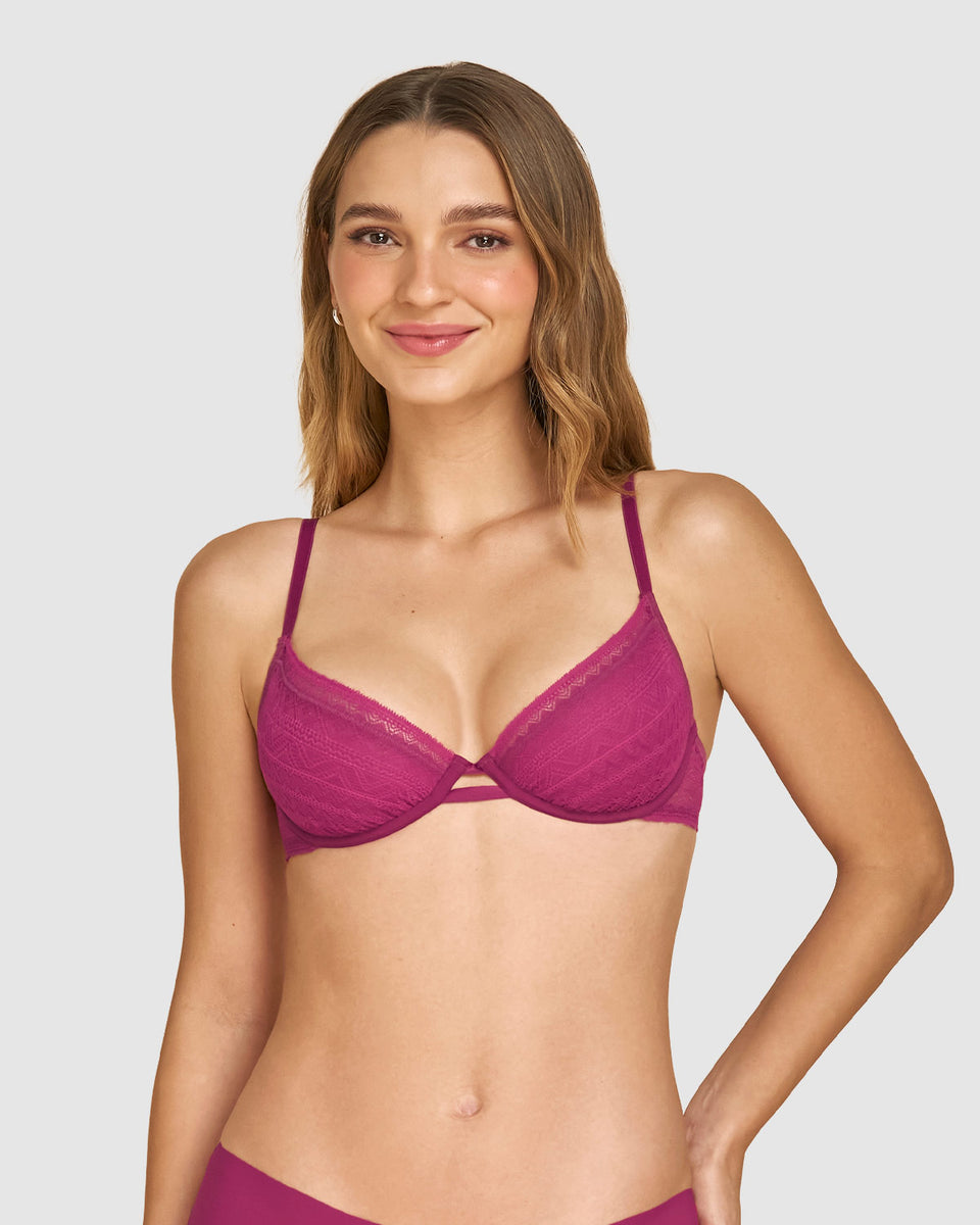 Bralette con arco en encaje liviano y suave