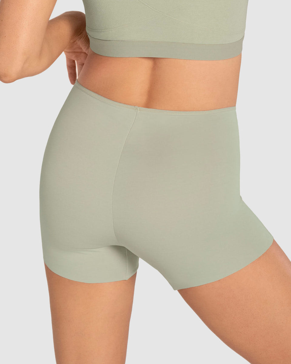 Bloomer tipo bóxer efecto invisible en piernas