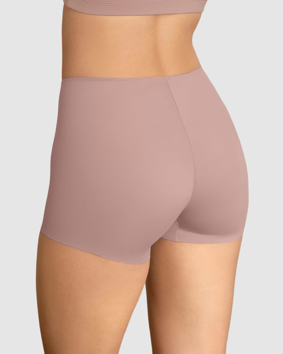 Bloomer tipo bóxer efecto invisible en piernas