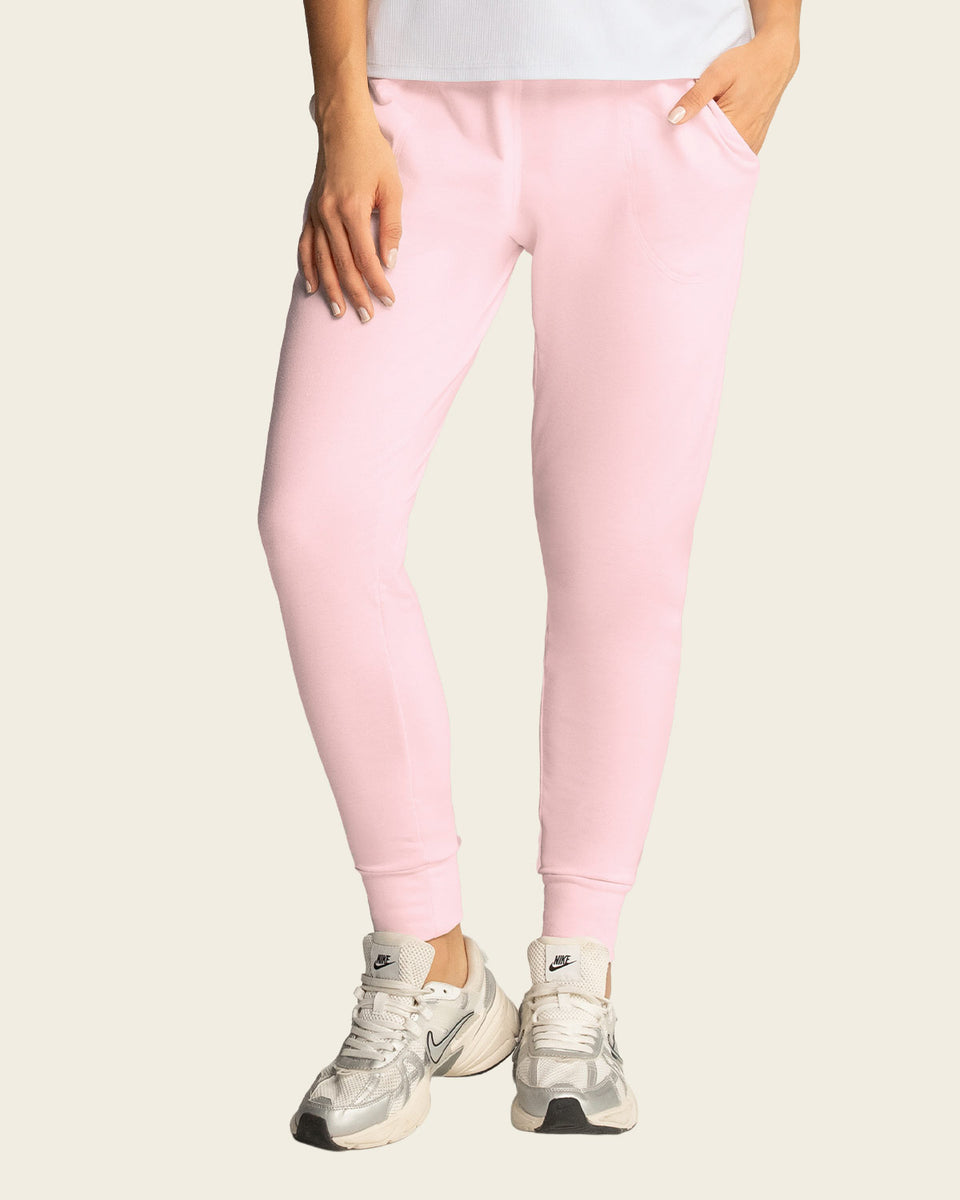 Jogger deportivo de silueta amplia con bolsillos