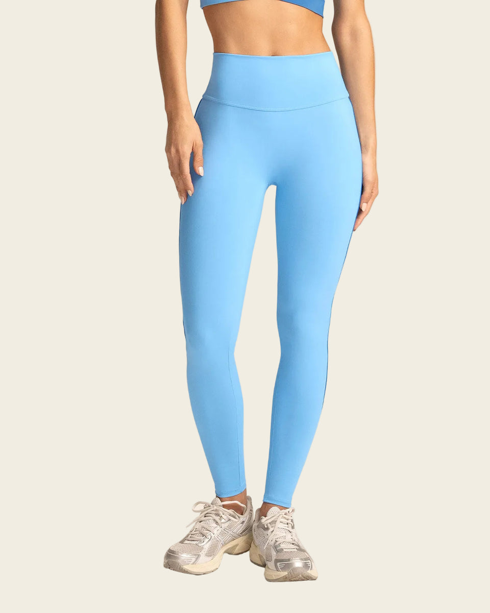 Legging deportivo de control con doble capa de tela en pretina