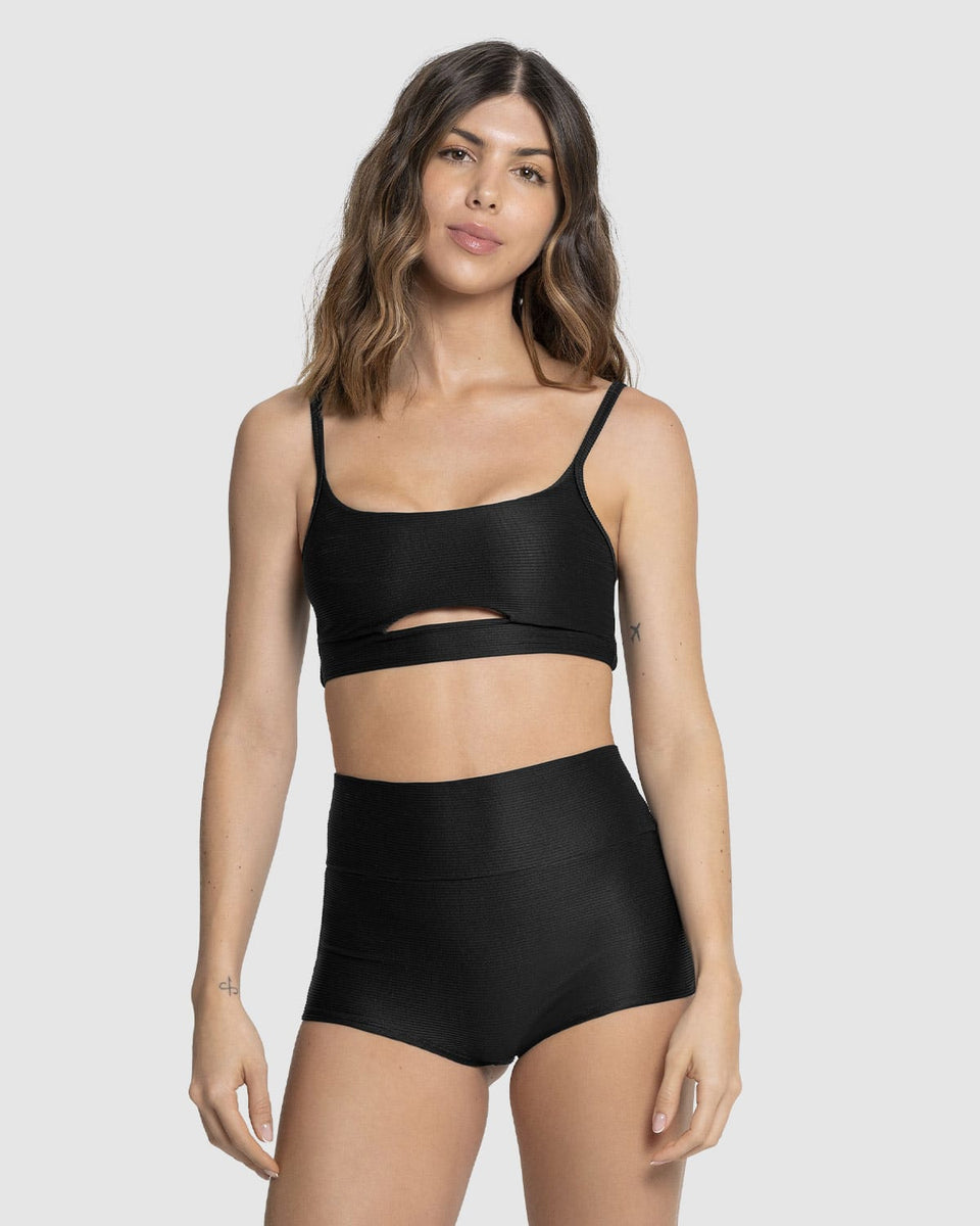 Bikini top + short de tiro alto