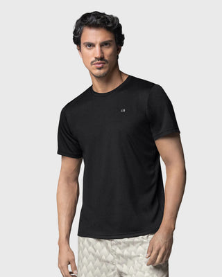 Camiseta deportiva masculina semiajustada de secado rápido#color_700-negro
