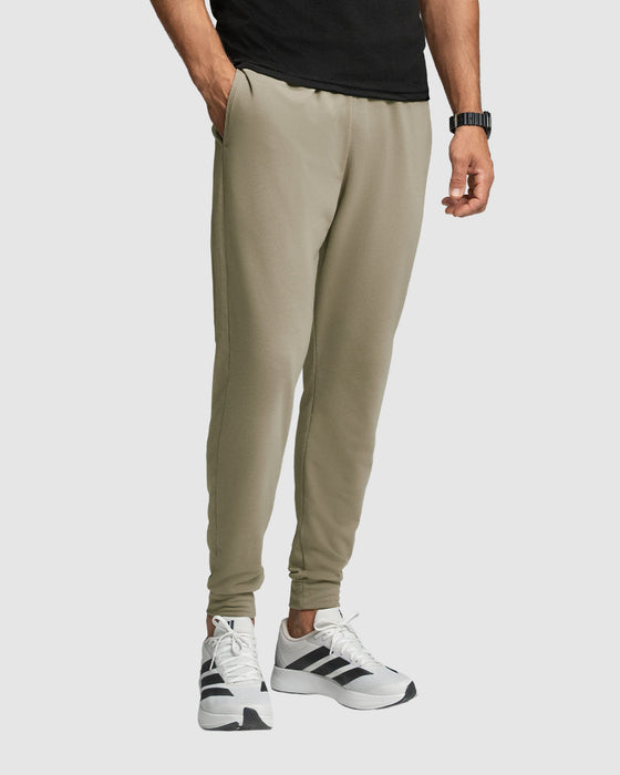 Jogger deportivo estilo sudadera con bolsillos laterales funcionales#color_714-arena