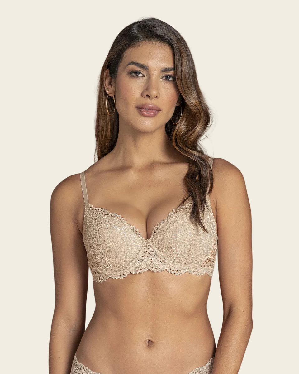Brasier de realce suave en encaje