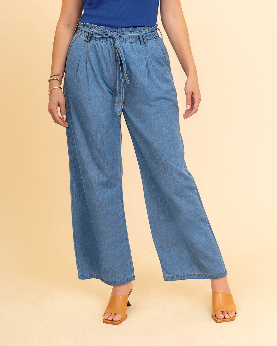 Pantalón paper bag con tira para anudar en cintura