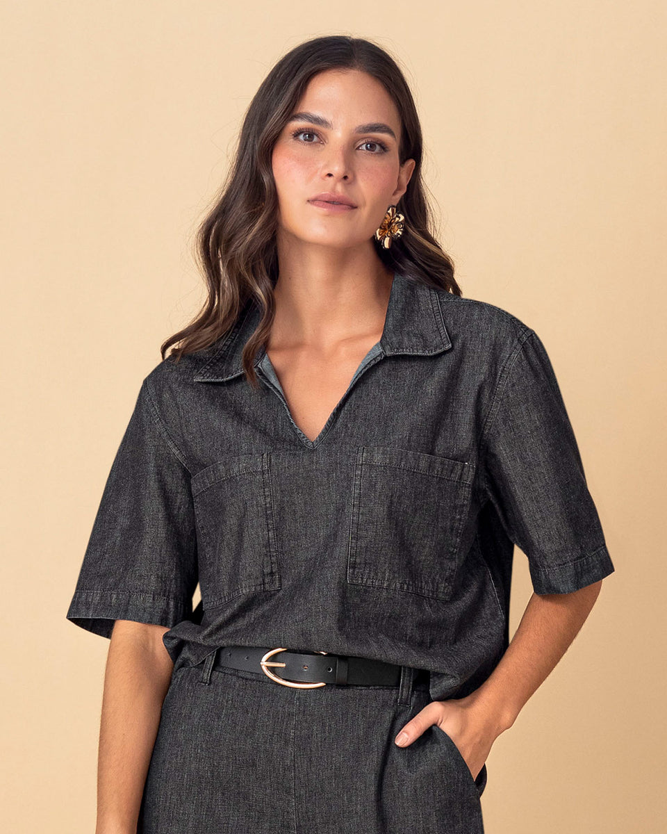 Blusa manga corta cuello sport en índigo liviano