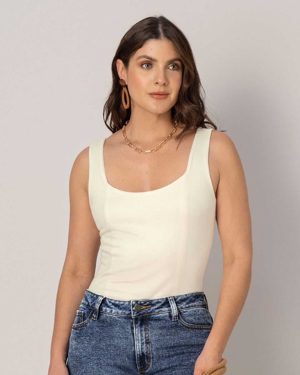 Blusa sin mangas de silueta ajustada