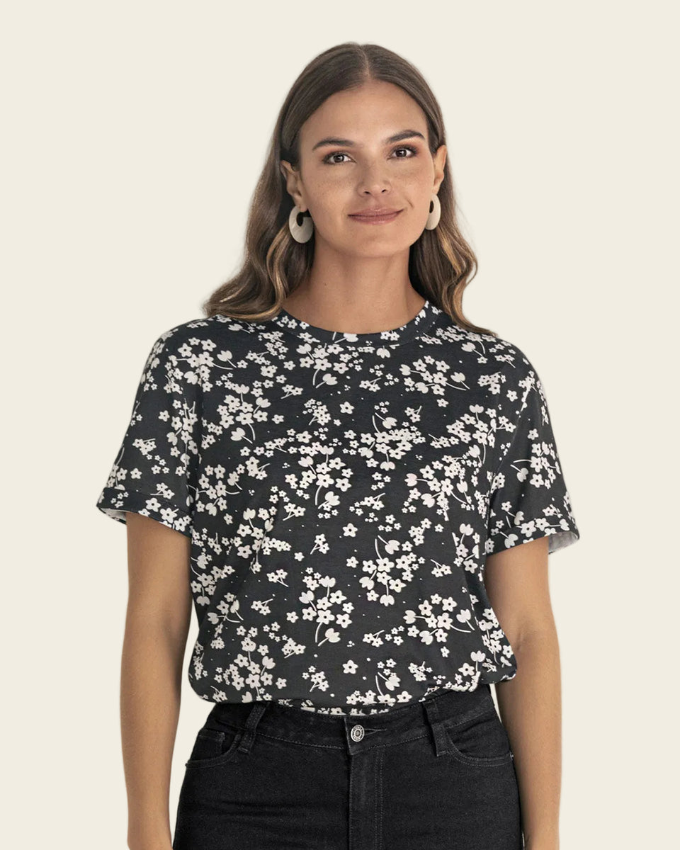 Blusa manga corta estampada con doblez en manga