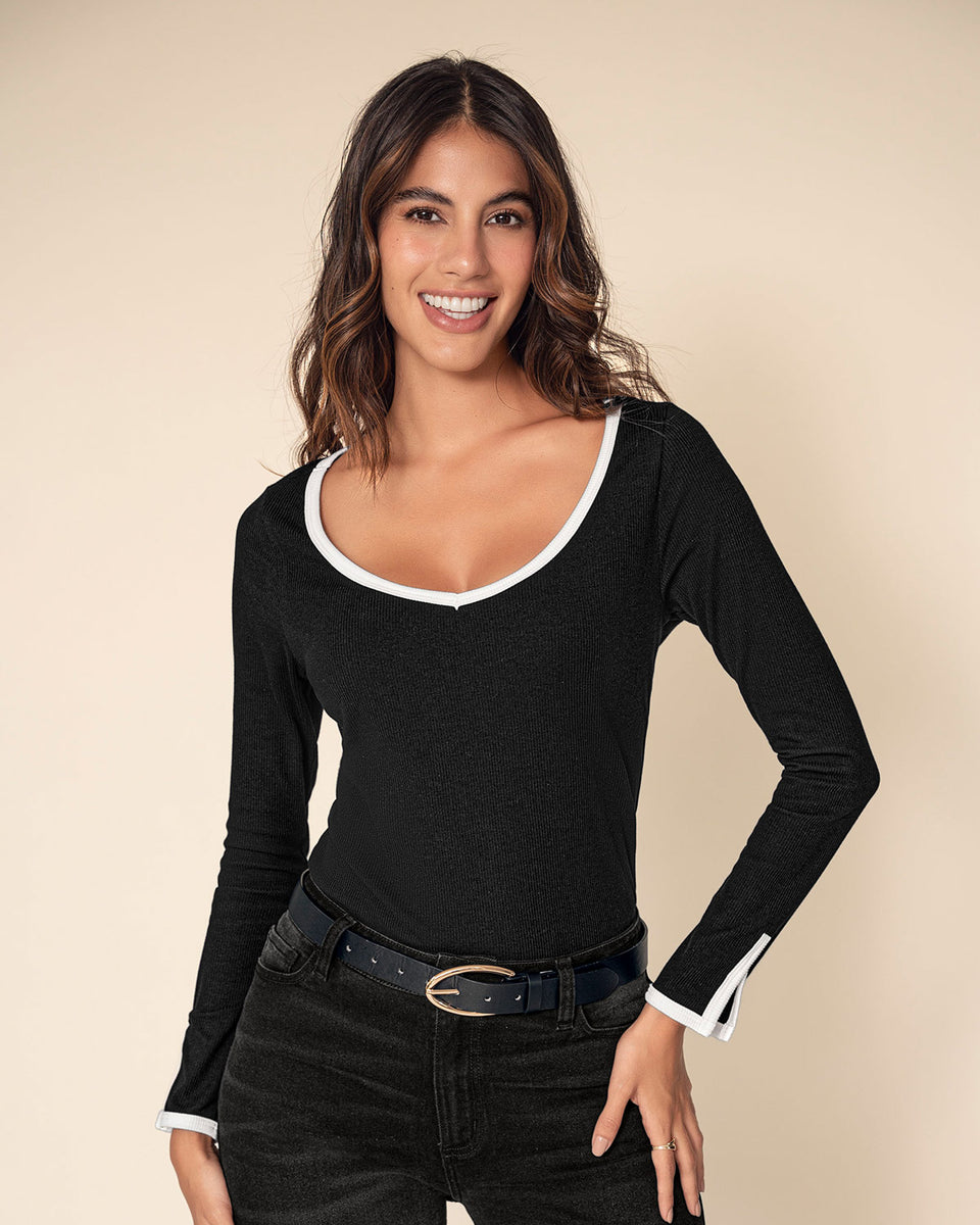 Blusa manga larga de silueta ajustada con detalles en contraste