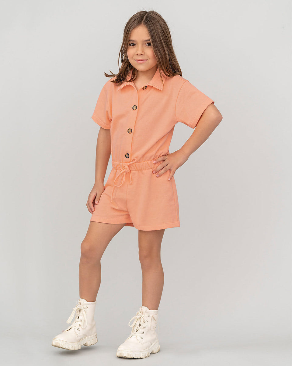 Enterizo corto con cuello camisero y perilla funcional