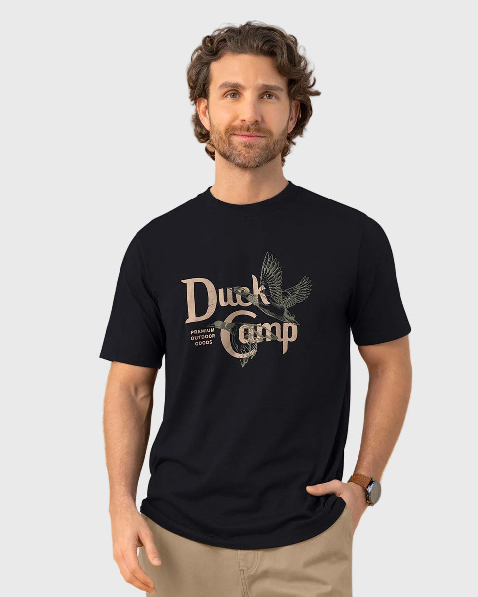Camiseta manga corta con estampado localizado y cuello redondo