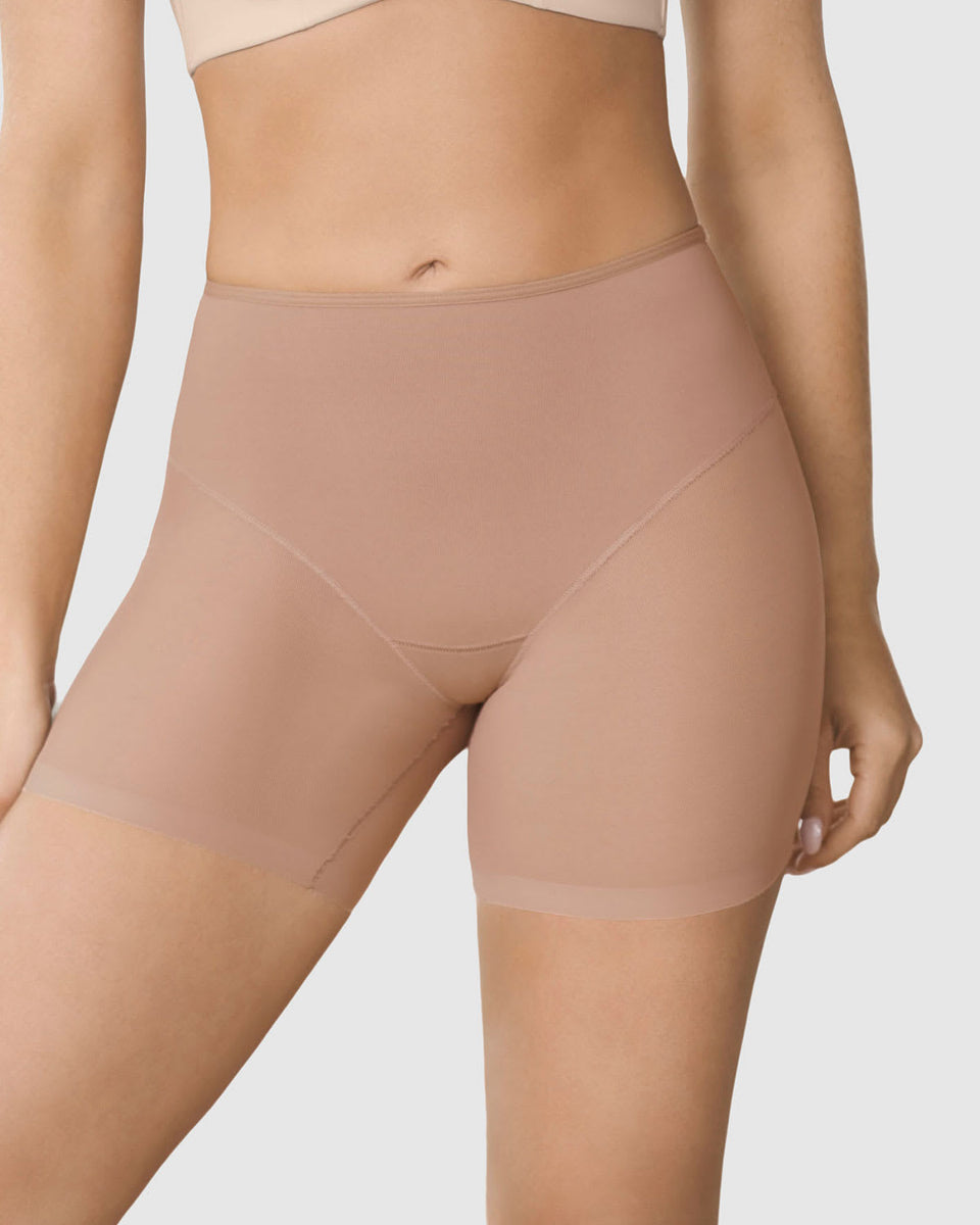 Bloomer faja invisible de control moderado efecto hilo
