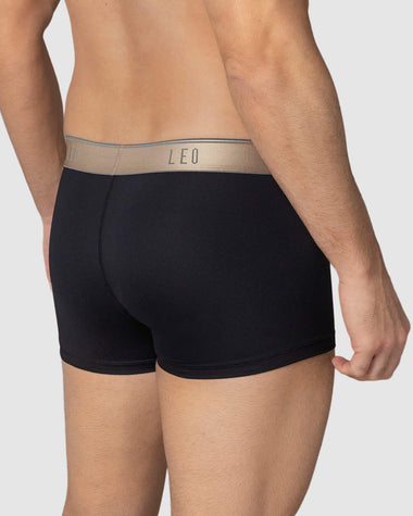 Bóxer corto con buen ajuste al cuerpo#color_b15-negro-elastico-dorado