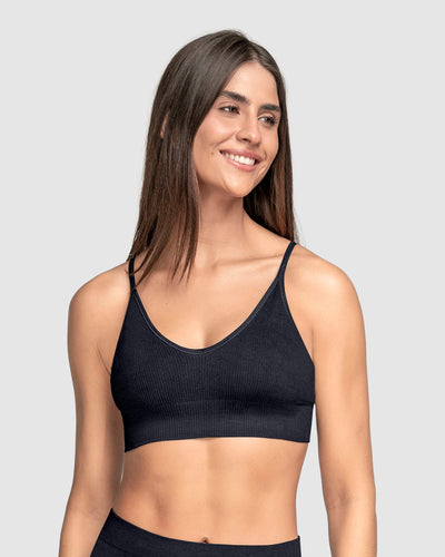 Top en tecnología seamless con textura acanalada Natural Comfort#color_700-negro