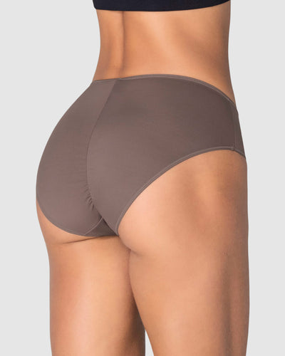 bloomer-clasico-alto-en-pierna-con-control-moderado-en-el-abdomen#color_868-taupe