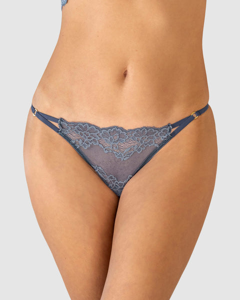 Tanga hilo en encaje ligera y cómoda#color_554-azul-medio