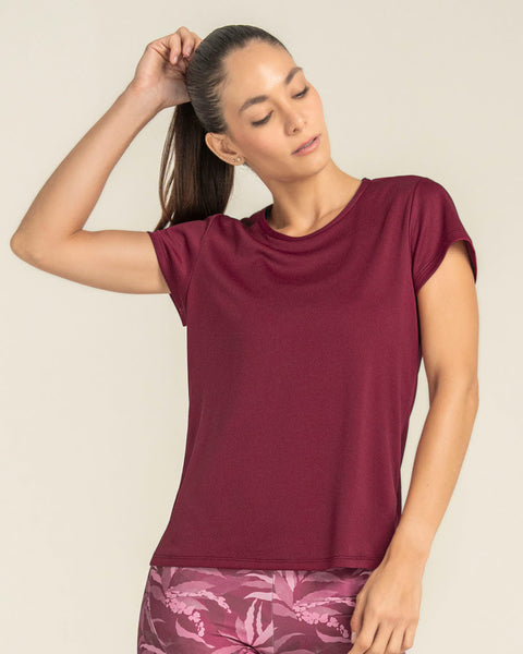 Blusa deportiva de secado rápido y silueta semiajustada#color_220-vinotinto