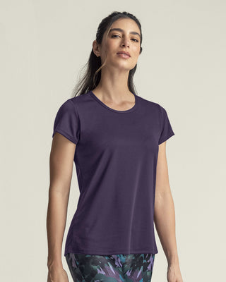 Blusa deportiva de secado rápido y silueta semiajustada#color_450-morado