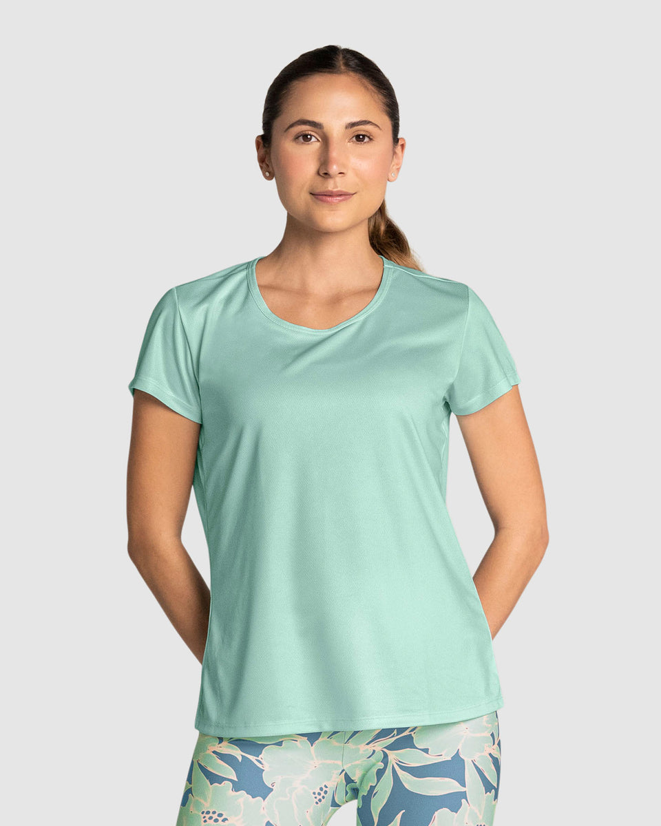 Blusa deportiva de secado rápido y silueta semiajustada