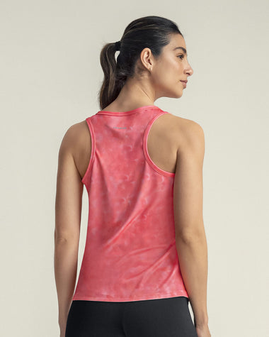 Blusa deportiva de secado rápido y silueta semiajustada para mujer#color_040-estampado-rosa-degrade