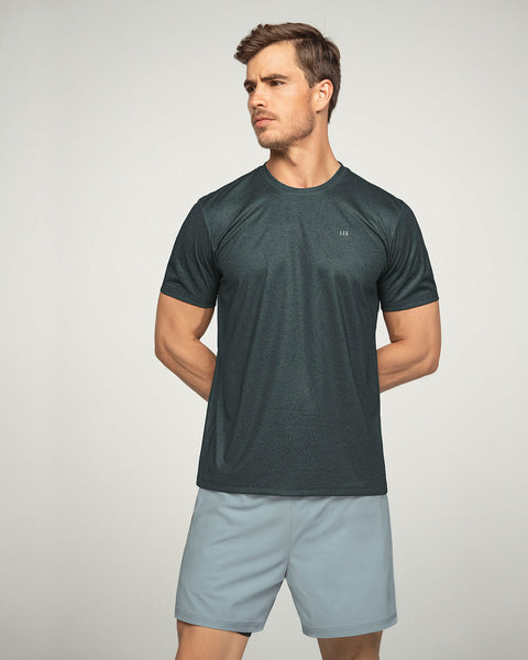 Camiseta deportiva masculina con tecnología de secado rápido#color_071-estampado-gris