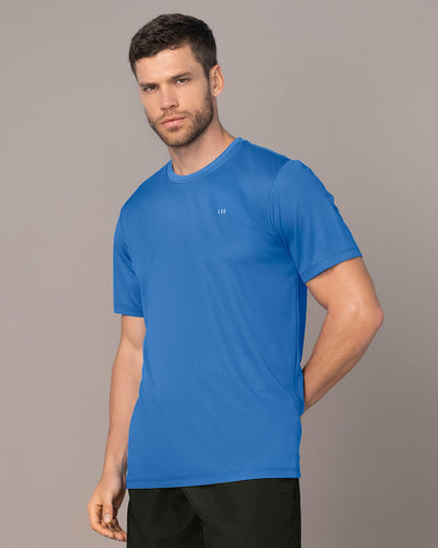 Camiseta deportiva masculina semiajustada de secado rápido#color_528-azul-pastel