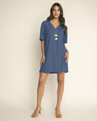 Vestido corto en denim liviano#color_141-indigo