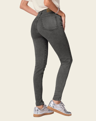 Jeans skinny esenciales para mujer#color_711-gris