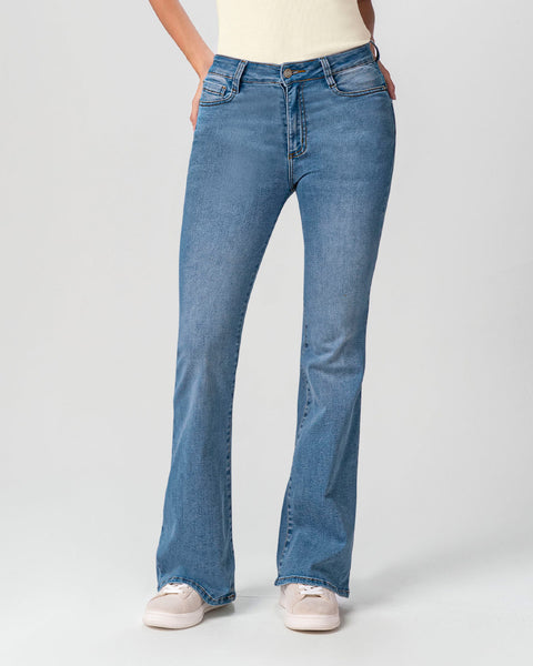Jean levanta cola ruedo flare#color_022-azul-claro