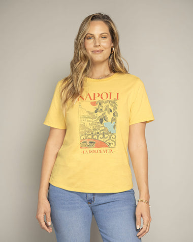 Blusa manga corta con mensaje en el frente#color_107-amarillo
