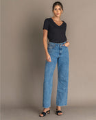 Blusa básica manga corta con cuello en V
