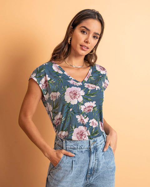 Blusa estampada manga corta con cuello en v#color_001-flores