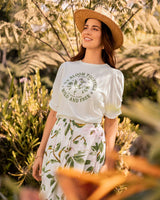 Blusa manga corta con cuello redondo y estampado en frente#color_165-marfil