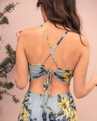 Vestido largo de cuello hatler y con elástico en cintura