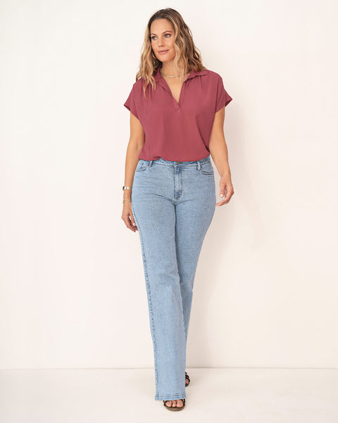 blusa-manga-corta-con-perilla-funcional-y-cuello-camisero#color_895-mora