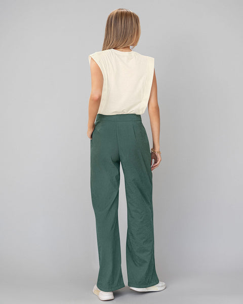 Pantalón ruedo ancho con pretina con botón funcional#color_254-verde