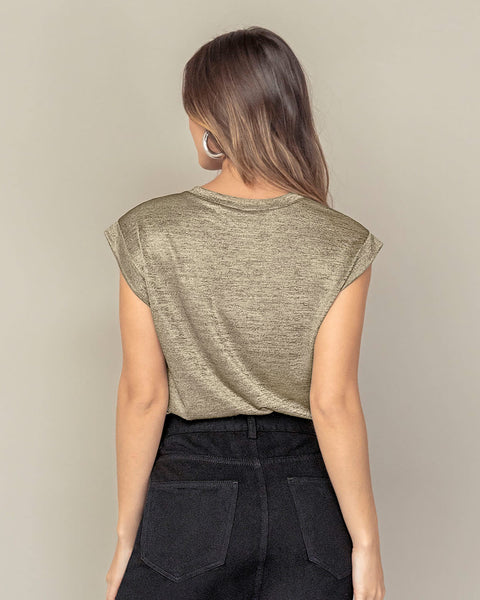 Blusa  sin  mangas cuello redondo con efecto brillo#color_127-dorado