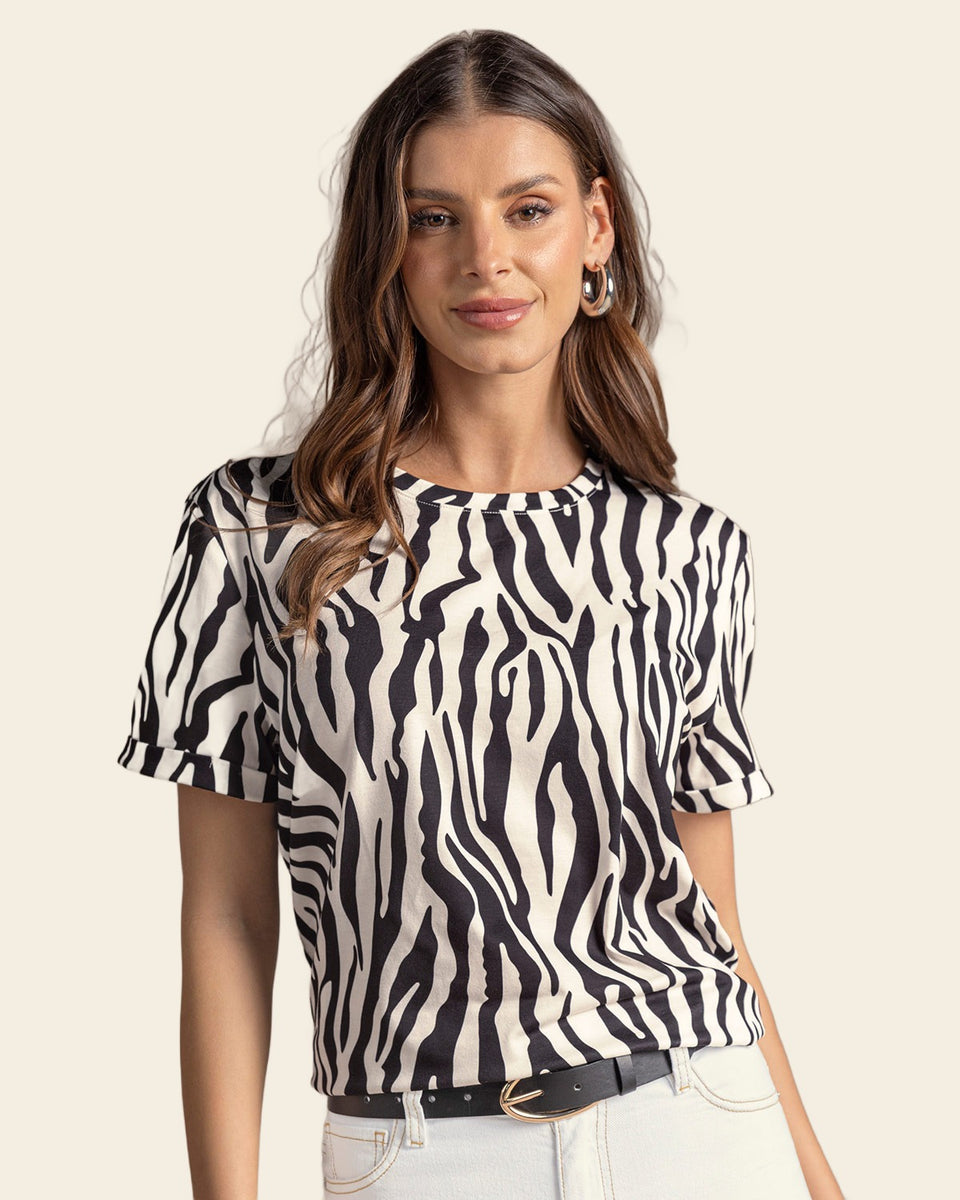 Blusa manga corta estampada con doblez en manga