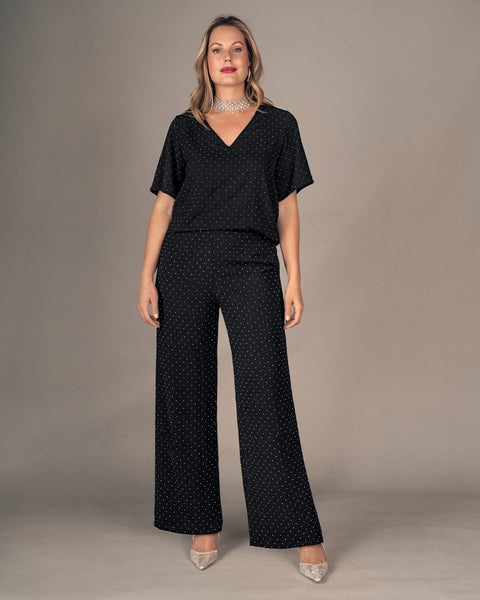 Pantalón ruedo recto en tela con apliques con brillo#color_700-negro