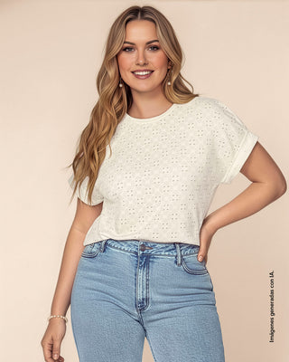 Blusa manga corta en tela tipo ojalillo#color_018-marfil