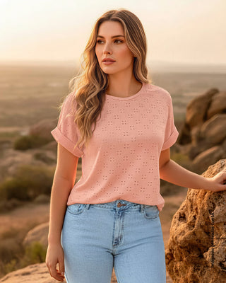 Blusa manga corta en tela tipo ojalillo#color_c30-rosado
