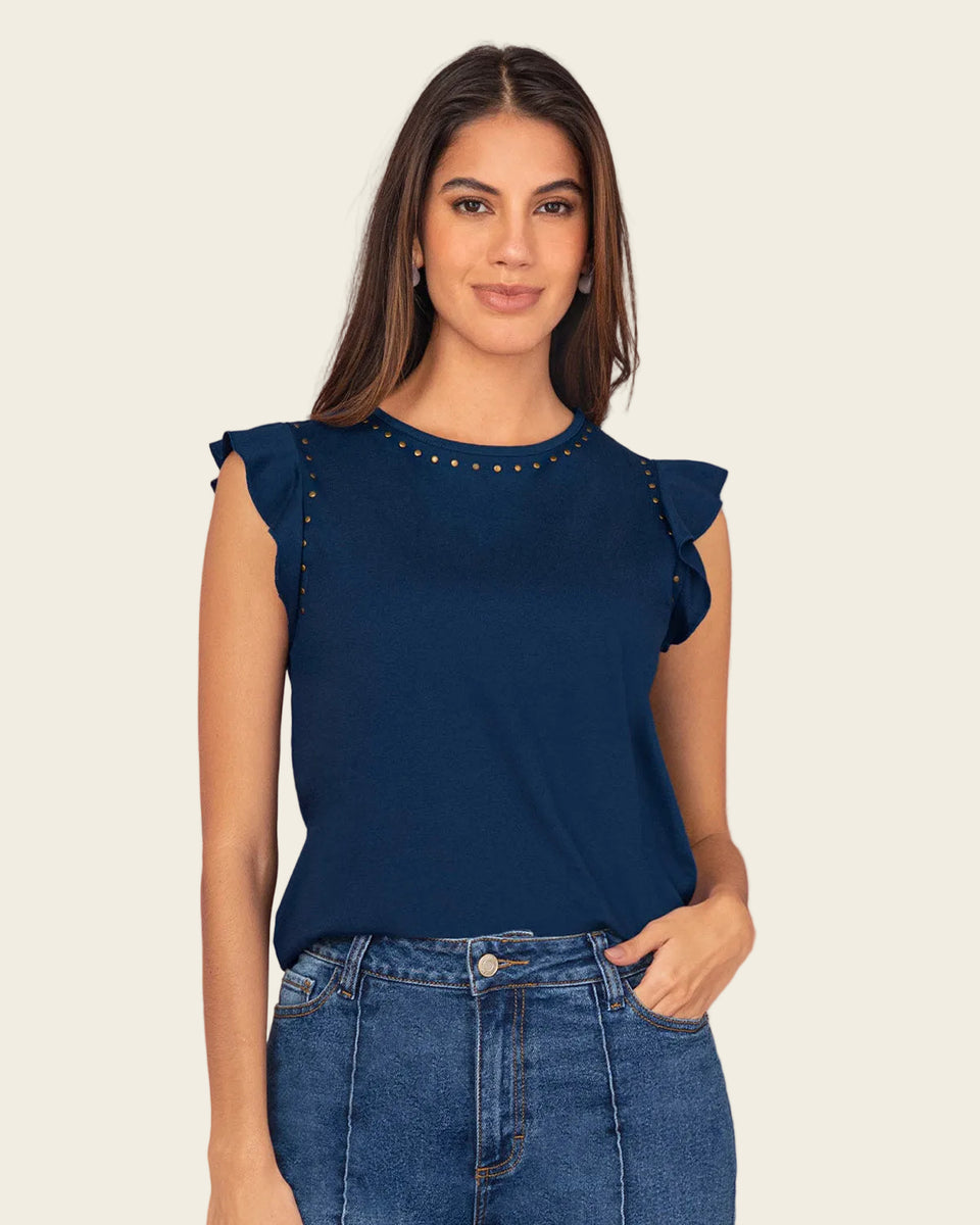 Blusa con taches en cuello y sisa