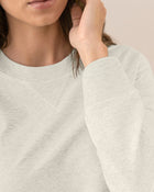 Suéter manga larga con fajón, cuello y puños en rib