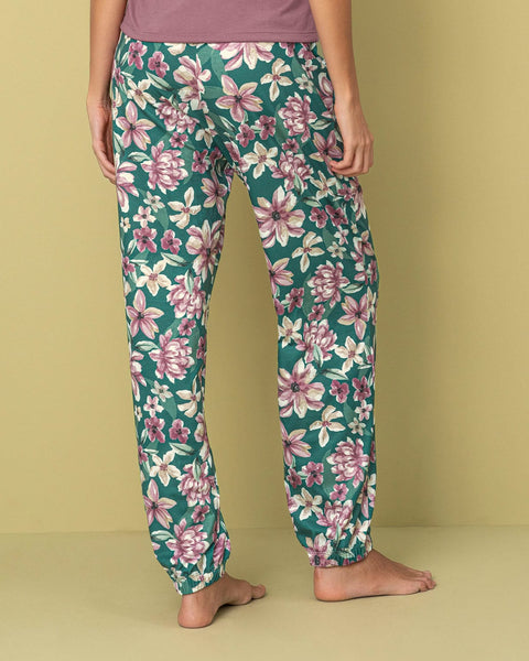 Pantalón tipo jogger de pijama#color_145-estampado-verde-flores