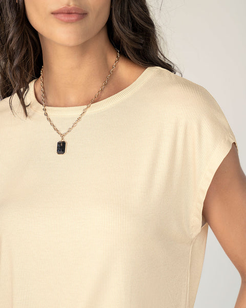 Blusa manga corta y rodada de silueta amplia#color_018-marfil