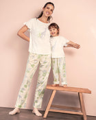 Blusa de pijama para niña con estampado localizado